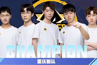 暗示其背后